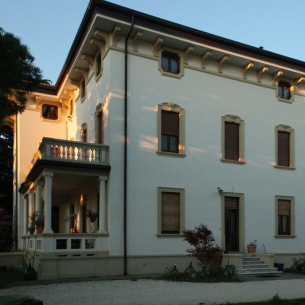 B&B Valeggio sul Mincio - Villa esterno